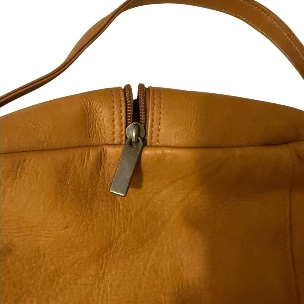 Tito’s Handmade Tan Leather Men's vine bag